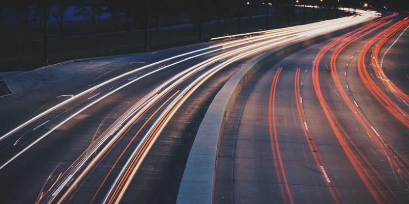 无线自组织网络（Mesh）：构建应急通信与智慧城市的韧性神经